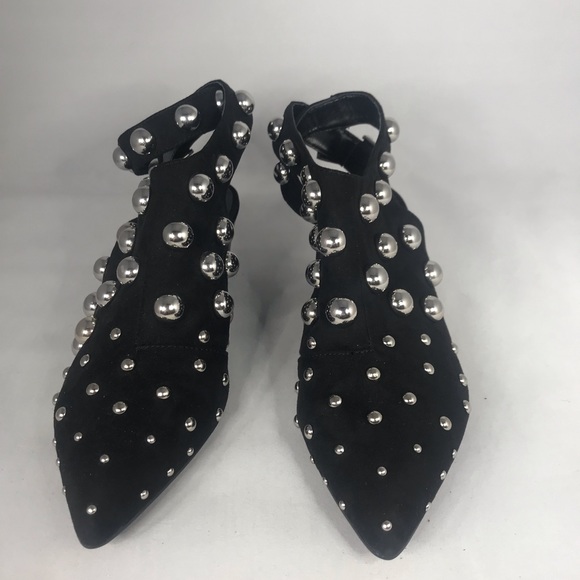 Qupid Shoes - Black booties with studs NEW